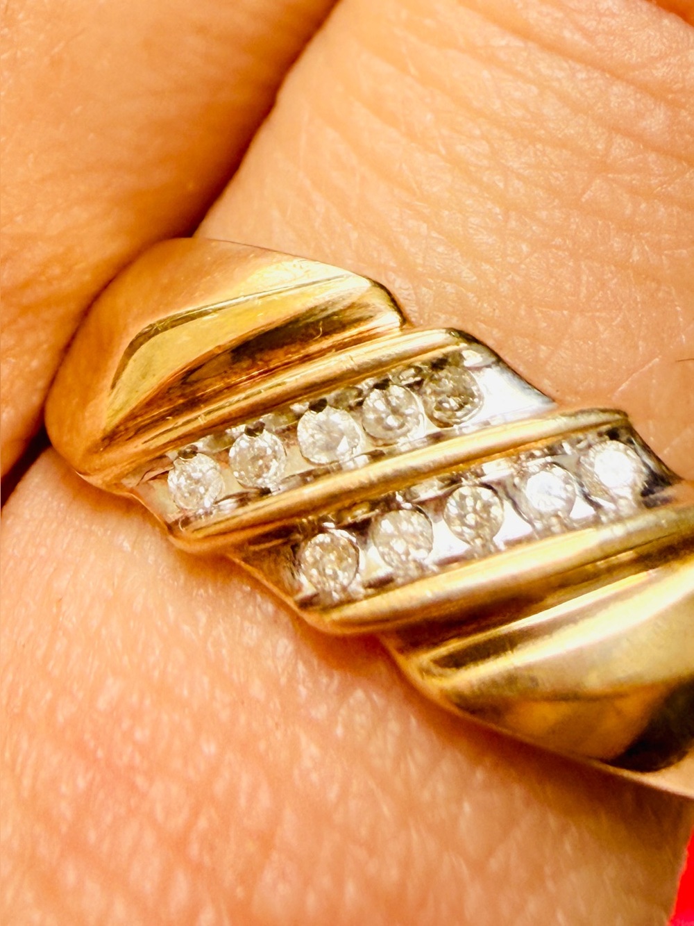 ✨ Men's 10kt Gold & Diamond Ring Sz10✨ - Picture 6 of 17